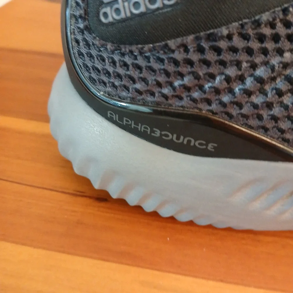 Adidas Alphabounce Running Shoes Black‎ Gray Womens 8 Athletic Sneakers CG5400